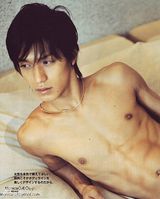 策划：上杂志被脱光的日本一线男星 全裸肉搏战