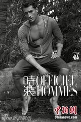 幻灯图：超级男模裸上身性感拍大片 炎夏送别样清凉