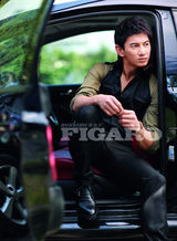 组图： 吴奇隆写真显魅力 简单生活成奢侈愿望