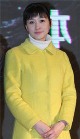 李小冉《姐妹兄弟》热拍 演绎80年代叛逆女