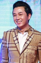 组图：《脱轨时代》首映 张静初不知领证照