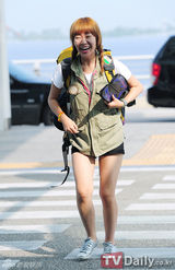 组图：韩高恩张申英等出演《丛林法则》中秋特辑