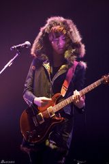 组图：韩国男团FT Island圣诞节日本火热开唱