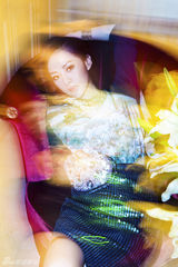 组图：刘梓娇慵懒华丽写真 展时尚百变魅力