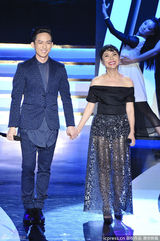 组图：金钟奖现场 林宥嘉牵手张清芳献天籁