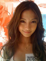 幻灯图集：香港靓模Angelababy美图集锦100张