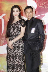 组图：《新少林寺》香港首映刘德华谢霆锋等亮相