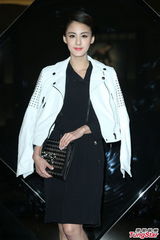 组图：林依晨透明皮裙亮相 豹纹上衣抢镜