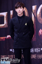 组图：韩剧《Triangle》金在中林时完成兄弟