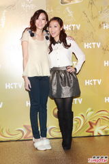 组图：香港电视办圣诞派对 王维基招揽亚视弃将