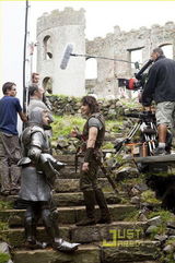 高清图：《年轻的殿下》剧照曝光 波特曼携手佛朗哥