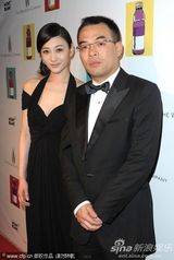 高清图：陈可辛夫妻档亮相 汤唯李小冉“黑白配”