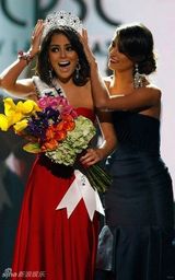 组图：墨西哥小姐当选2010环球小姐 比赛中大秀性感
