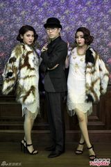 组图：方大同新MV添亲密拥抱镜头 害羞惹爆笑