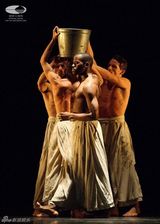 组图：蒙特利尔大舞团回归 《飞越彩虹》美妙绝伦