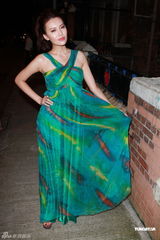 组图：王璐瑶爆乳上阵拍写真 与余文乐不再联络