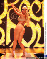 组图：可可-奥斯汀赌城秀骚首弄姿 豪乳肥臀喷血