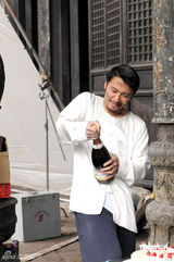 幻灯图：谢霆锋少林寺开庆功会 刘德华加油鼓励