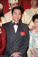 组图：《巾帼3》试造型 黎耀祥胡杏儿民国装