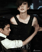 幻灯图集：金南珠金承佑热辣上阵 缠绵拥吻火爆