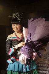 组图：乌兰托娅转型之作问世 放言自己愿意尝试改变