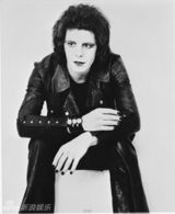 策划：图解地下音乐教父Lou Reed摇滚人生