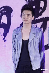 组图：马天宇加盟新片 郭家铭自曝为网游耗费巨资