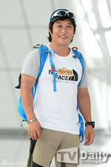 组图：《丛林法则》赴中美拍摄挑战生存极限