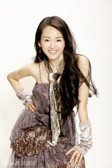 幻灯图：张定涵拍写真 展女人百变魅力秀风采