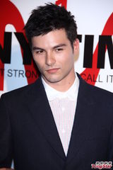 组图：《小时代》台北首映 Hold住姐模仿郭采洁