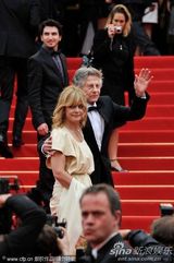 组图：《苔丝》重映波兰斯基获热吻