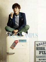 高清组图：花美男尹施允写真展顽皮机智魅力