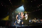组图：Metallica内地首演 主唱感性称等待30年