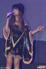 组图：电台演唱会众星上阵 杨丞琳压轴掀高潮