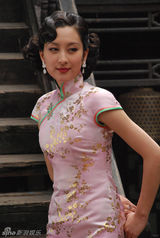 高清图：马苏《旗袍》华丽转身 与众星展情感拉锯战