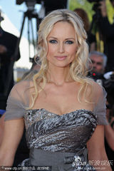 幻灯图集：《美错》戛纳首映 蒂姆-伯顿范冰冰捧场