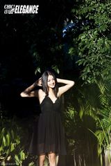 组图：杨渝渝拍性感杂志 身体里甩出来的诱惑