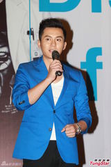 组图：张馨予缺席新剧宣传 李晨独撑场遭逼婚