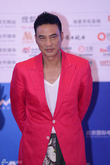 组图：《冰封》甄子丹王宝强互赞 冰封人抢镜