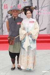 组图：《金枝欲孽2》记者会邓萃雯蔡少芬陈豪亮相