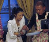 幻灯图：聂远碎花女仆装 “公开”炒饭伺候老婆