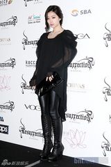 组图：李东旭车胜元等众星盛装出席首尔时装周 