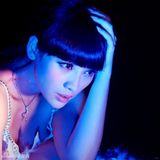 高清组图：柳岩跨界拍MV 露背妖娆演绎复古迷离