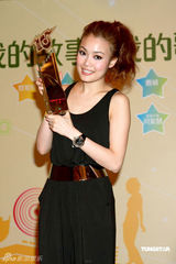 高清组图：容祖儿等歌手出席活动 讲述歌手生路历程