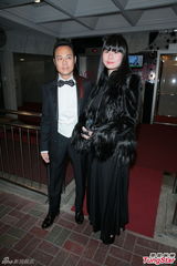 组图：刘嘉玲关之琳斗艳 周慧敏黎姿低调