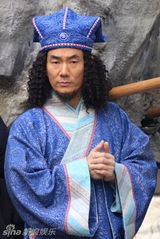 幻灯图：《唐伯虎2》探班 三才子“教坏”黄晓明