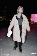 组图：郑少秋不识新老板 不谈期待只想做好本分