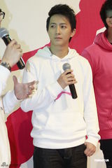 组图：韩庚宣传公益行动 将再登春晚盼每年都上