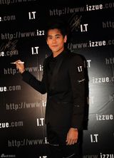 高清图：梁咏琪彭于晏等出席IZZUE秋冬服装发布会