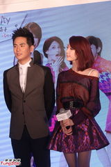 组图：Dream Girls发片自封“甄嬛”忠实粉丝